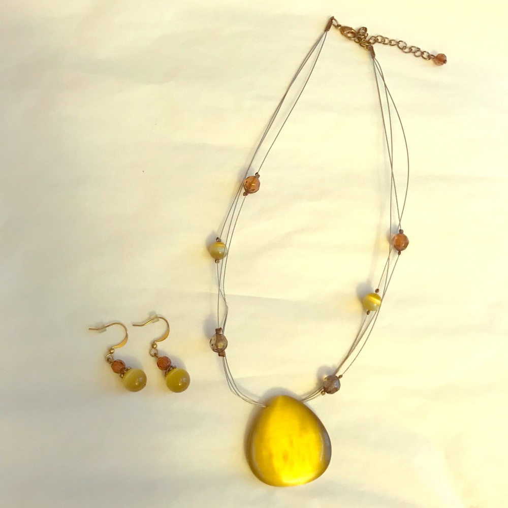 Yellow and brown necklace with matching earrings